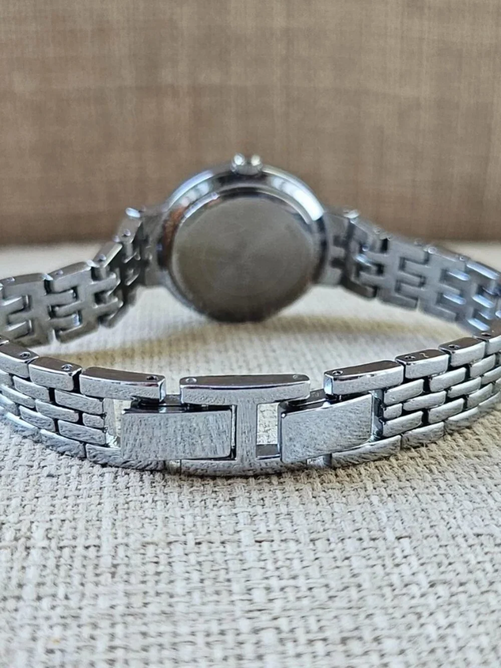 Armitron Ladies Wristwatch Crystals Accent Bezel Quartz Analog Wrist Watch